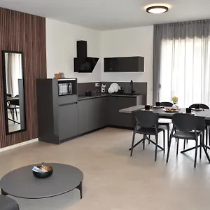 Appartamento Baia Delle Rose Via Roma 111, Costa Volpino