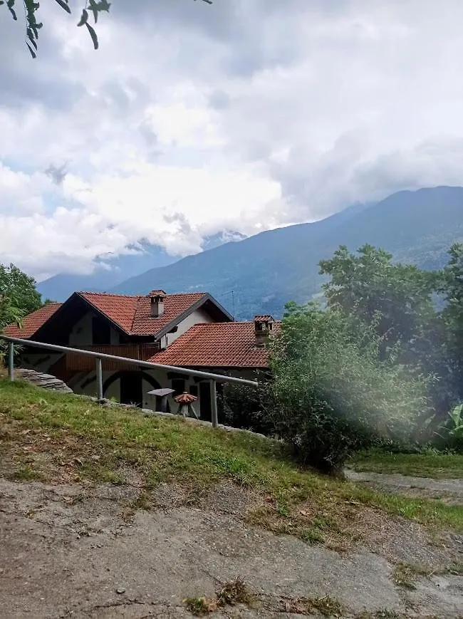 Chalet Du Soleil Odecla Italy