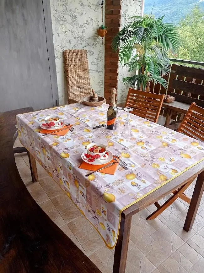 Chalet Du Soleil Odecla Italy